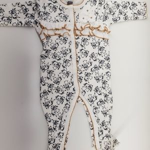 PETIT LIM INFANT GIRL 3MOS. ONE PIECE RUFFLED SLEEPER/OUTFIT WITH FEET. $14.00